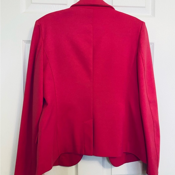 🎉HP🎉 Hawt pink blazer - Picture 3 of 8